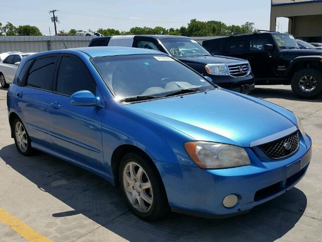 KNAFE161865236664 - 2006 KIA SPECTRA5 BLUE photo 1