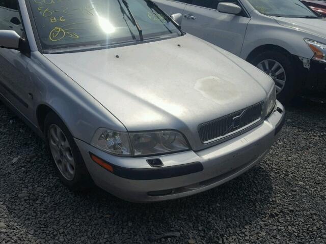 YV1VS29571F730393 - 2001 VOLVO S40 1.9T SILVER photo 9