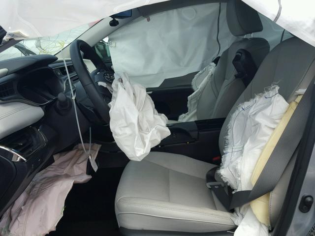 4T1BK1EB3JU269392 - 2018 TOYOTA AVALON XLE SILVER photo 5