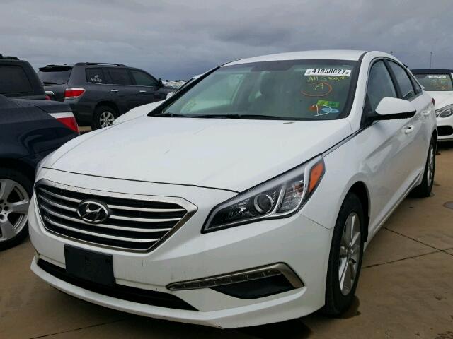 5NPE24AFXFH026546 - 2015 HYUNDAI SONATA SE WHITE photo 2