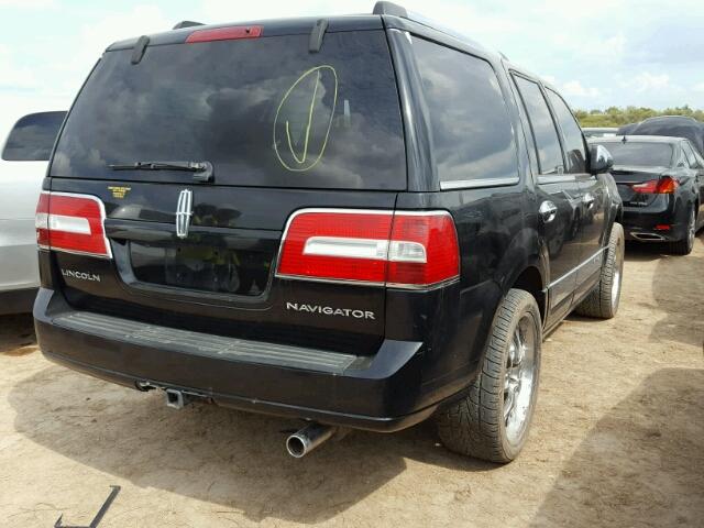 5LMFU27598LJ06056 - 2008 LINCOLN NAVIGATOR BLACK photo 4