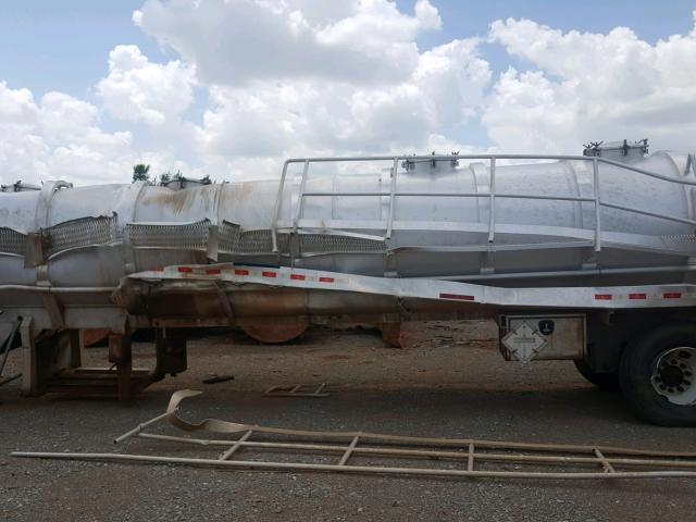 1UNST4224CL109150 - 2012 DRAG TRAILER WHITE photo 6