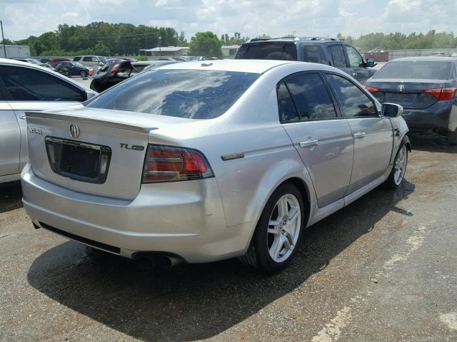 19UUA76527A016720 - 2007 ACURA TL TYPE S SILVER photo 4