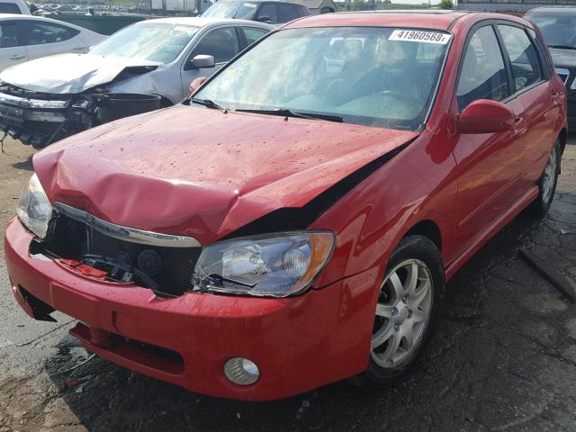 KNAFE161365273590 - 2006 KIA SPECTRA5 RED photo 2