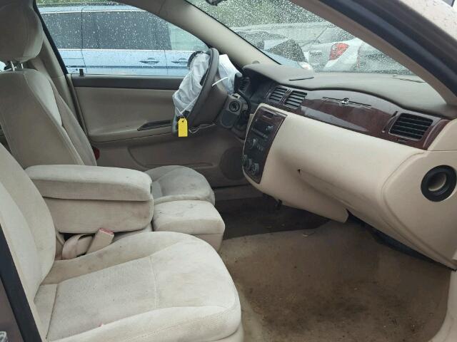 2G1WB55K569245458 - 2006 CHEVROLET IMPALA 棕色 照片 5