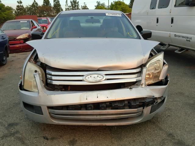 3FAFP06Z26R206558 - 2006 FORD FUSION S SILVER photo 9