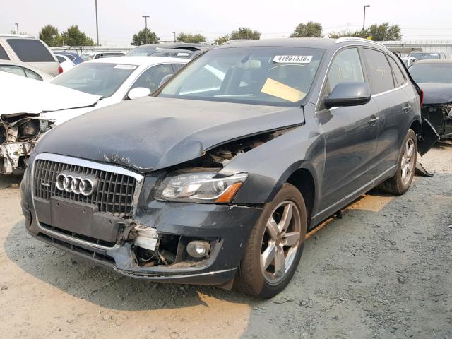 WA1LFAFP8BA105785 - 2011 AUDI Q5 PREMIUM GRAY photo 2