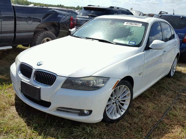 WBAPN7C56BA781438 - 2011 BMW 335 WHITE photo 2