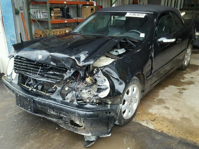 WDBLK65G53T136576 - 2003 MERCEDES-BENZ CLK 320 BLACK photo 2