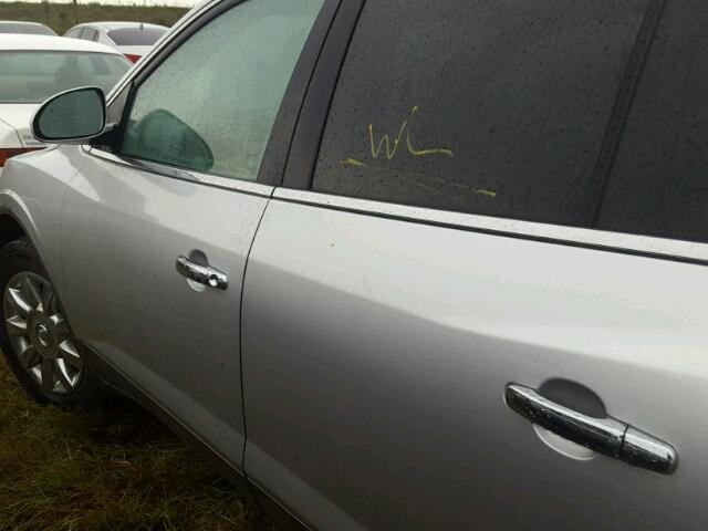 5GAKRCED0CJ301220 - 2012 BUICK ENCLAVE ვერცხლისფერი ფოტო 9