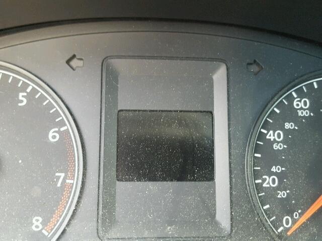 3VW2K7AJ3EM411042 - 2014 VOLKSWAGEN JETTA BASE Արծաթագույն լուսանկար 8