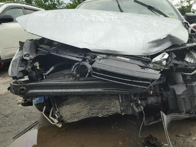 3VW2K7AJ3EM411042 - 2014 VOLKSWAGEN JETTA BASE Արծաթագույն լուսանկար 9