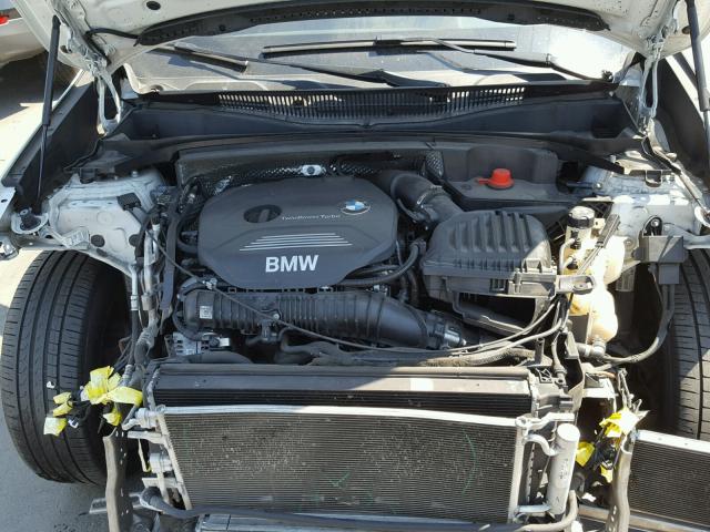WBXHT3C30GP884575 - 2016 BMW X1 XDRIVE2 WHITE photo 7