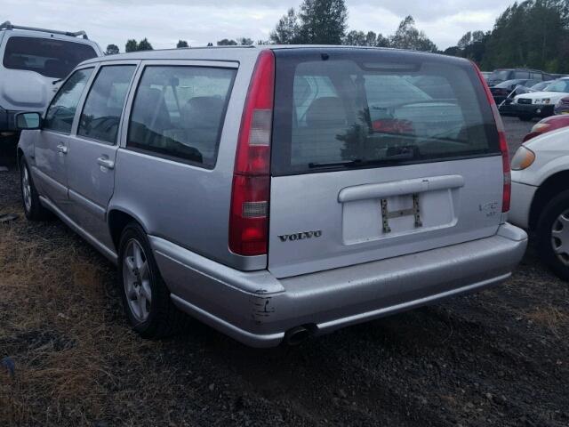 YV1LW5675W2527424 - 1998 VOLVO V70 GLT SILVER photo 3