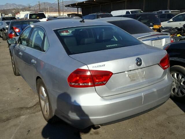 1VWAT7A32EC033615 - 2014 VOLKSWAGEN PASSAT S ვერცხლისფერი ფოტო 3