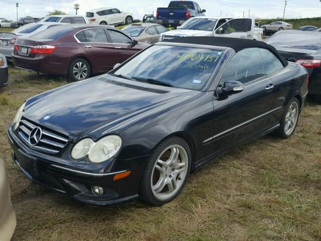 WDBTK72F79T103881 - 2009 MERCEDES-BENZ CLK 550 BLACK photo 2