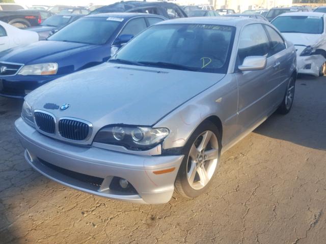 WBABV13494JT20476 - 2004 BMW 325 CI SUL SILVER photo 2