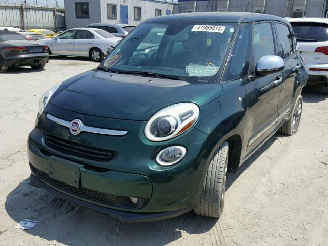 ZFBCFACH4EZ008952 - 2014 FIAT 500L LOUNG GREEN photo 2