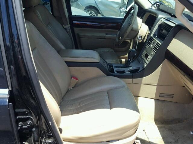 5LMEU68H15ZJ27455 - 2005 LINCOLN AVIATOR 黑色 照片 5