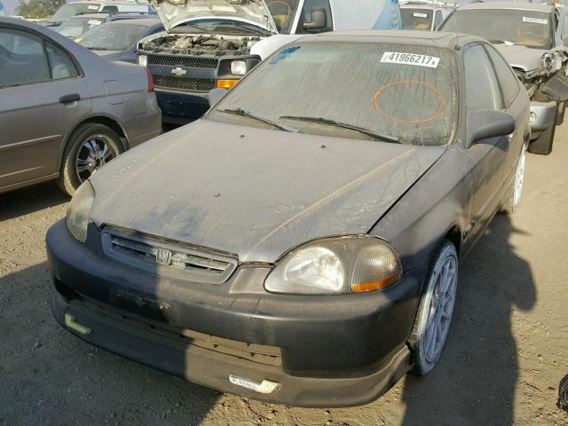 1HGEJ8245WL105773 - 1998 HONDA CIVIC EX CHARCOAL photo 2