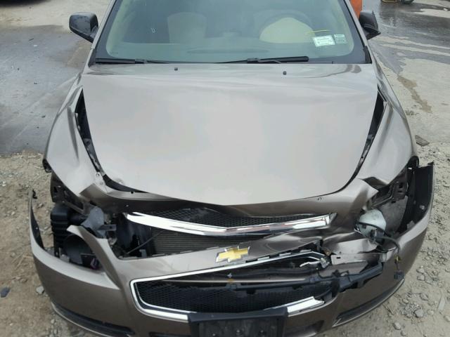 1G1ZB5EB8AF236976 - 2010 CHEVROLET MALIBU LS ყავისფერი ფოტო 7