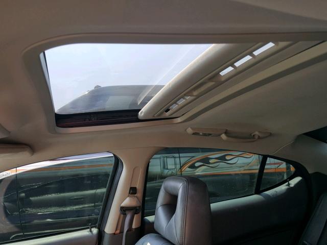 2G2WR524341141107 - 2004 PONTIAC GRAND PRIX SILVER photo 9