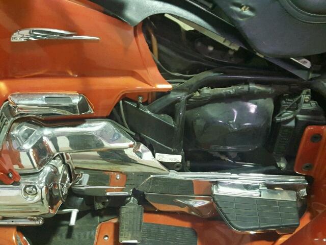 1HFSC2200WA000579 - 1998 HONDA GL1500 ORANGE photo 7