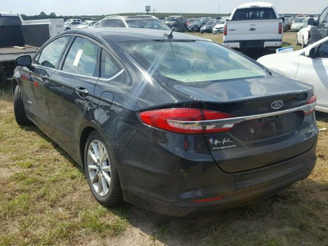 3FA6P0LU8HR235624 - 2017 FORD FUSION BLACK photo 3