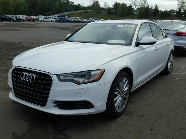 WAUDFAFC7CN113889 - 2012 AUDI A6 PREMIUM WHITE photo 2