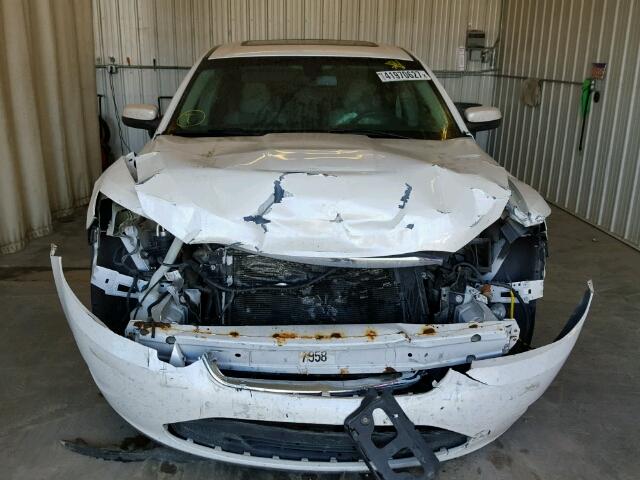 1FAHP2EW2CG133772 - 2012 FORD TAURUS SEL WHITE photo 9