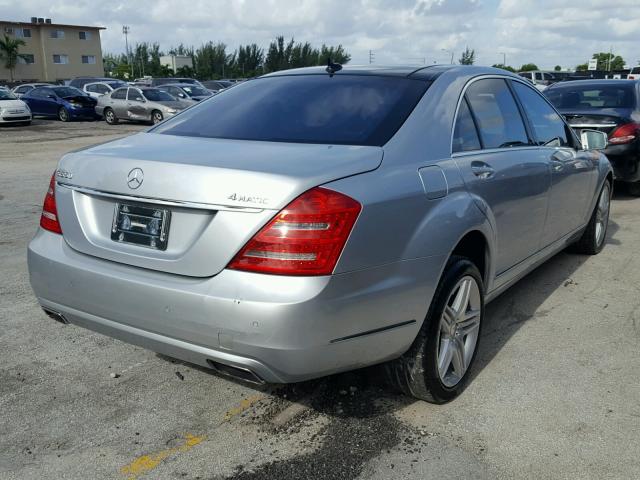 WDDNG8GB5BA392497 - 2011 MERCEDES-BENZ S 550 4MAT SILVER photo 4