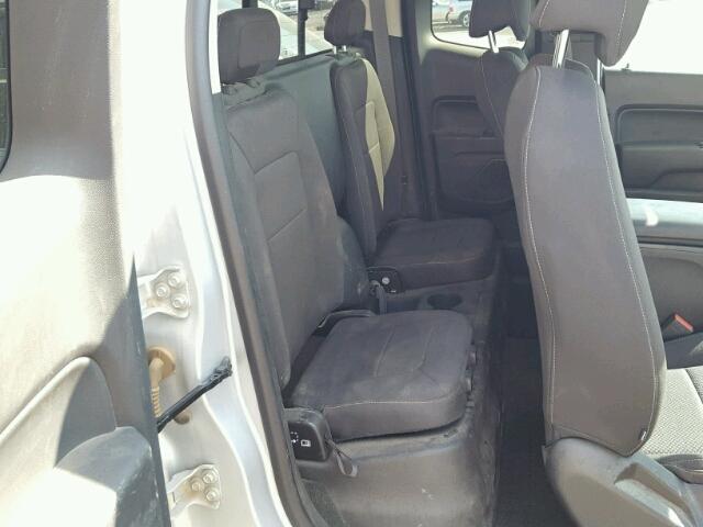 1GCHTCE33G1272092 - 2016 CHEVROLET COLORADO L SILVER photo 6