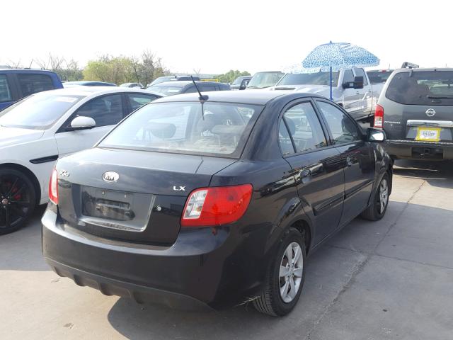 KNADH4A32A6682708 - 2010 KIA RIO LX BLACK photo 4