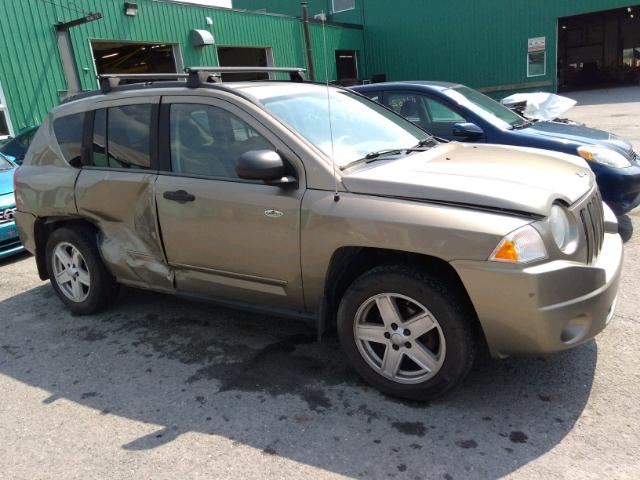 1J8FT47W28D750130 - 2008 JEEP COMPASS SP BEIGE photo 1