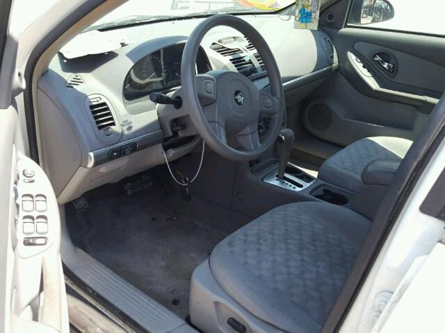 1G1ZT54845F162786 - 2005 CHEVROLET MALIBU LS 白色 照片 9