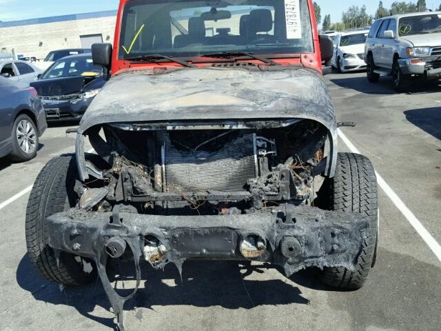 1C4AJWAG6FL741583 - 2015 JEEP WRANGLER S RED photo 9