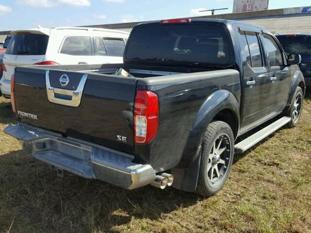 1N6AD07U96C477595 - 2006 NISSAN FRONTIER C BLACK photo 4