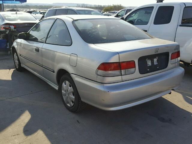 1HGEJ6221YL081638 - 2000 HONDA CIVIC DX SILVER photo 3