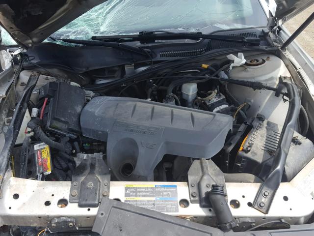 2G2WP582971143623 - 2007 PONTIAC GRAND PRIX SILVER photo 7