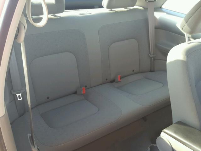 3VWCK21C91M472706 - 2001 VOLKSWAGEN NEW BEETLE 银色 照片 6