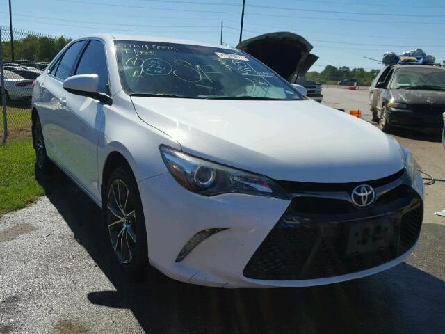 4T1BF1FK4GU216194 - 2016 TOYOTA CAMRY WHITE photo 1