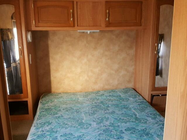 4YDT30F276E323077 - 2006 KEYSTONE HORNET WHITE photo 6