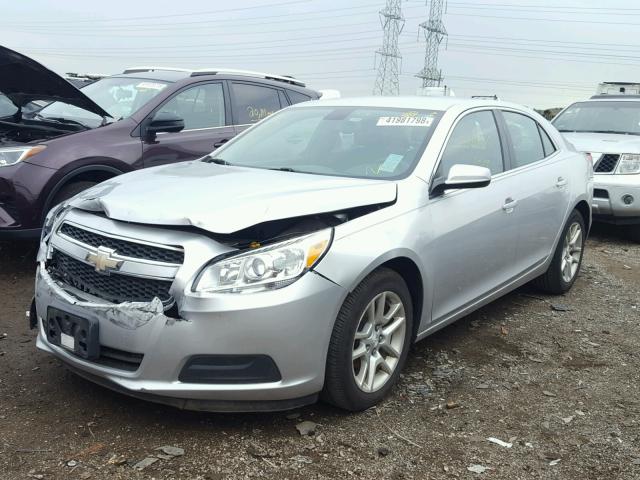 1G11D5RR5DF100873 - 2013 CHEVROLET MALIBU 1LT SILVER photo 2