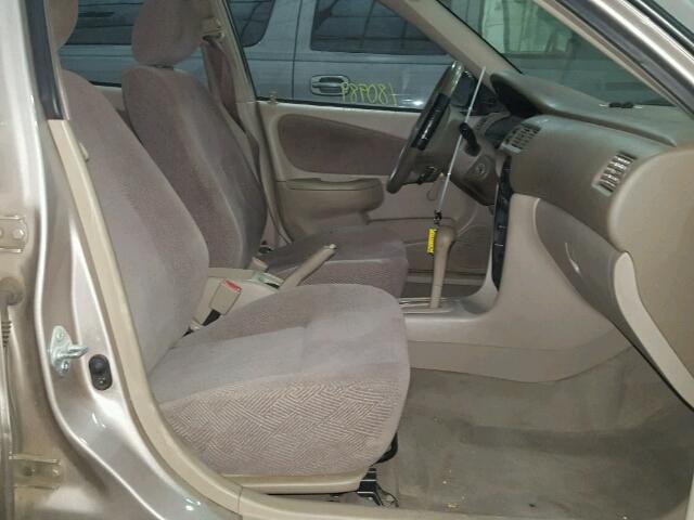 1Y1SK5281YZ436183 - 2000 CHEVROLET GEO PRIZM 金色 照片 5