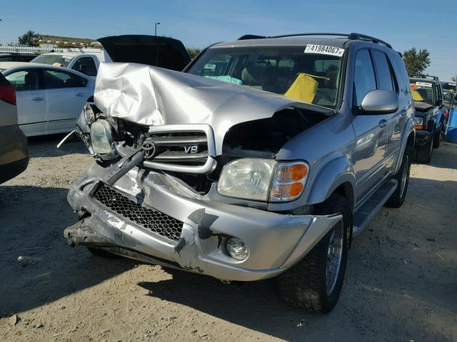 5TDBT44AX2S116641 - 2002 TOYOTA SEQUOIA SR SILVER photo 2