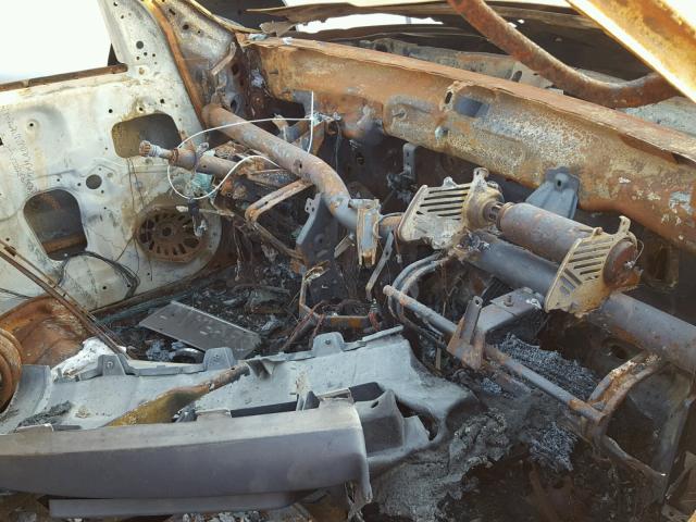 1FMCU03155KB69024 - 2005 FORD ESCAPE XLT BURN photo 5