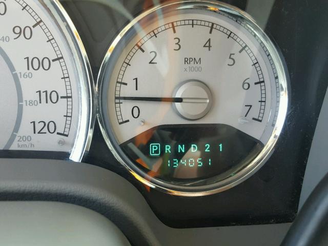 1A8HW58227F500262 - 2007 CHRYSLER ASPEN LIMI 银色 照片 8