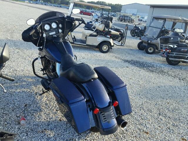 1HD1KBM18CB657858 - 2012 HARLEY-DAVIDSON FLHX STREE BLUE photo 3