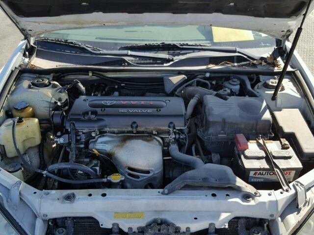 4T1BE32K42U023055 - 2002 TOYOTA CAMRY LE WHITE photo 7