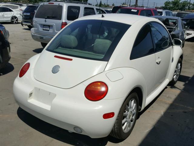 3VWCK31C25M415467 - 2005 VOLKSWAGEN NEW BEETLE 白色 照片 4